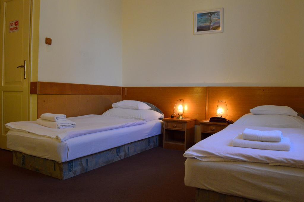 Apollo Motel Kecskemét Exteriér fotografie
